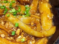 咸鱼茄子煲-汤城小厨•粤菜•靓汤(西直门凯德MALL店)