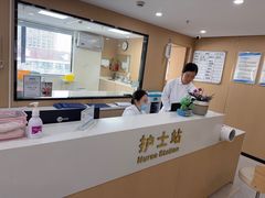 -上海大学附属上海和平眼科医院