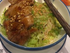 -美奈小馆·越南料理(中航城君尚购物中心店)