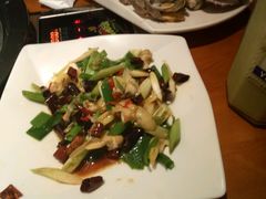 -马路边上·小海鲜烧烤(八一路店)