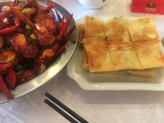 豆饼-小李子油焖大虾(南浦店)