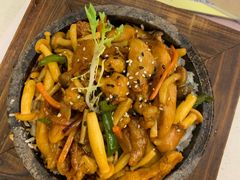 锅烧野菌鸡扒饭-和平馆·地道港澳茶餐厅(西门口店)