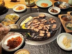 -黑豚黨韩国烤肉料理(悦然时光店)