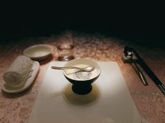 芝麻布丁-新光酒家·河豚·海鲜·蟹料理(浦东店)