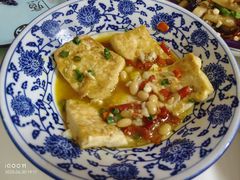 -芙蓉楼湘西土菜(北二环西路店)