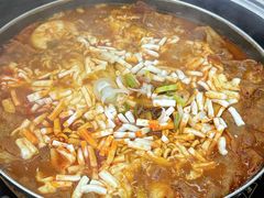 -三清洞摩西韩式年糕火锅(威高广场店)