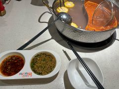 -浪里寻·臻牛养生牛肉火锅(方圆荟店)
