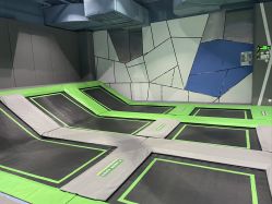 -反弹蹦床公园·亲子乐园·团建·派对(尚品奥莱店)