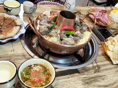 -香香腊排骨.野生菌火塘总店(束河店)