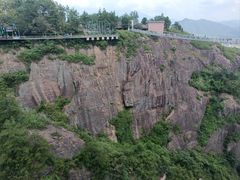 -玻璃桥景区石牛寨