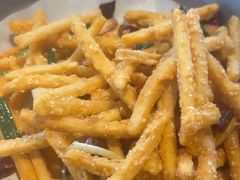 -巴厘龙虾·榜首油焖大虾(音乐学院·沿江酒馆店)