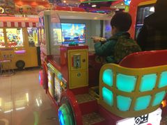 -汤姆熊欢乐世界(滨江店)