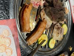 -炽城·烤肉名家(鸿达中央广场店)