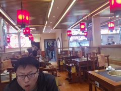 -沸炉重庆老火锅(军事博物馆店)