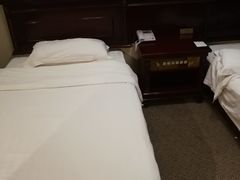 -库车国际酒店(火车站东湖公园店)