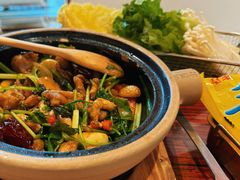 -沙胆彪炭炉牛杂煲(上海日月光广场店)