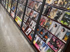 -新华书店(泉城路店)