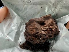 -VENCHI 闻绮(上海佛罗伦萨小镇店)