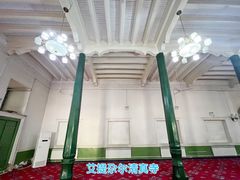 -艾提尕尔清真寺