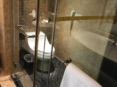 -绍兴鉴湖君澜大酒店