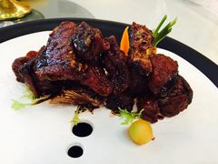 -双子楼大酒店(城开国际写字楼店)