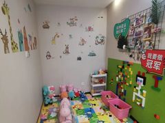 -艾维口腔(春江花月门诊部)