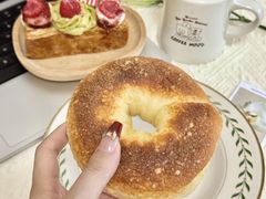 -HOT CRUSH趁热集合·现烤面包(环球港店)