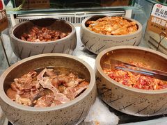 -金滏山·烤肉海鲜火锅自助(襄阳万达店)