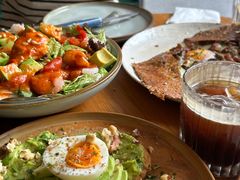 牛油果煮蛋吐司-RAC BAR(安福路店)