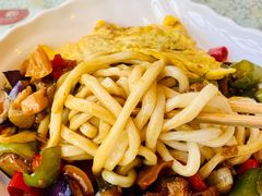 茄子肉丁小公鸡双拼拌面-文三里屯面馆(三里屯店)