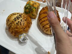 -Bread Talk 面包新语(荟聚店)