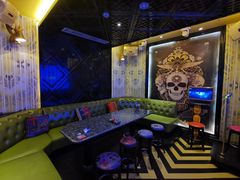 -UK派对KTV(日月广场店)