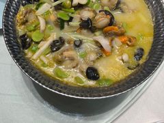 -香山湖家家宴(中山陵店)