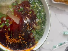 -伊穆祥牛肉面总店·清真