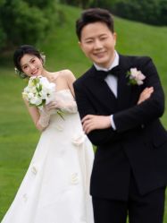 -雅云婚纱摄影工作室旗舰店