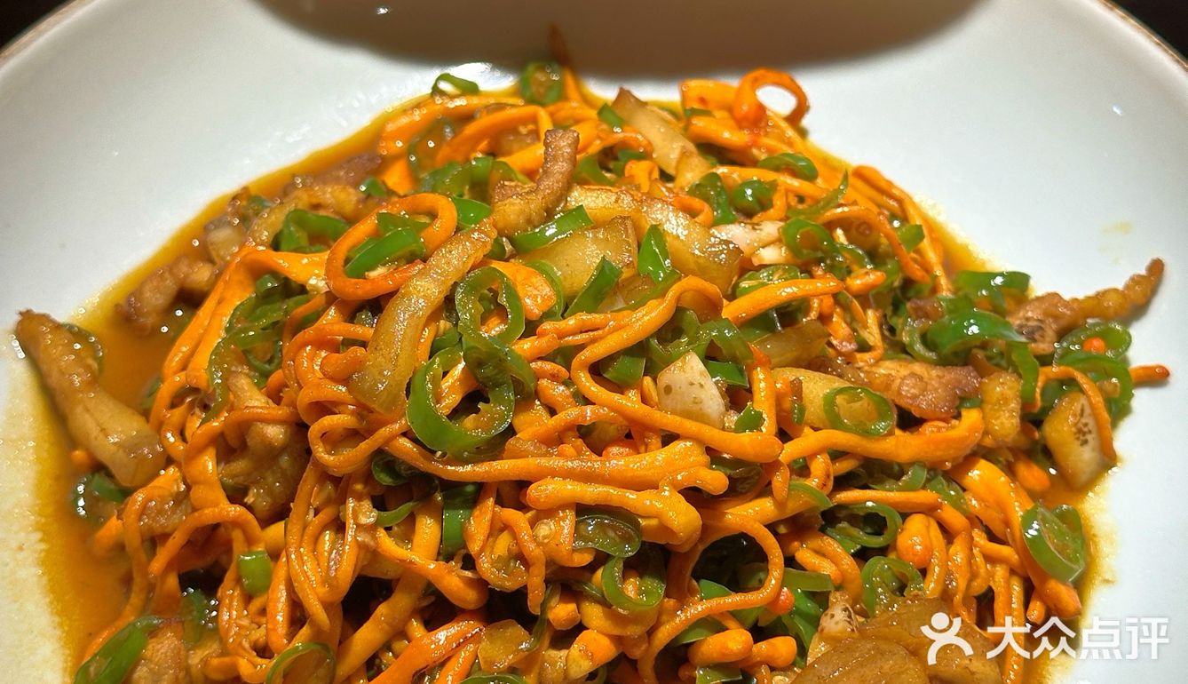 🍃春天在舌尖跳舞！这桌时令鲜味把我魂勾走了！