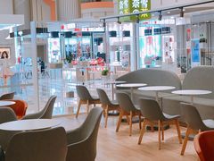 大堂-奈雪的茶(市百一店)