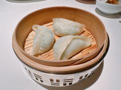 梅童鱼荠菜蒸饺-新荣记(BFC外滩金融中心店)