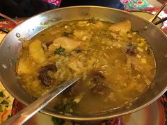 杀猪菜-闯关东东北农家菜(崂山石老人店)