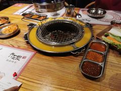 -青瓦炭韩潮烤肉(花园道店)