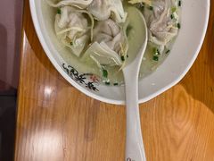 鲜肉小馄饨-梦花街馄饨店(中华苑店)
