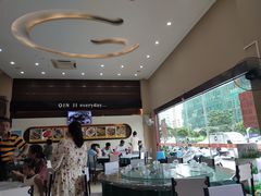 靠窗位-覃记海鲜美食餐厅