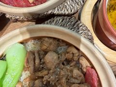 -煲仔皇腊味煲仔饭(经四万达店)