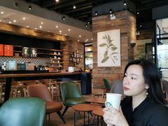 -星巴克臻选(武汉经开永旺梦乐城店)