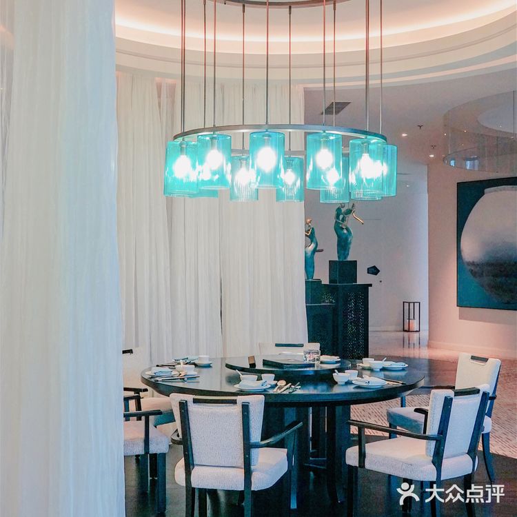 春游苏州 | 深藏太湖畔的新晋黑珍珠餐厅,爱了😘