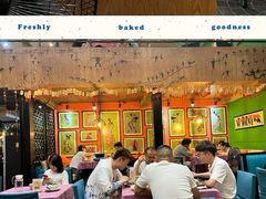 -香巴拉云南餐厅(华莱坞店)