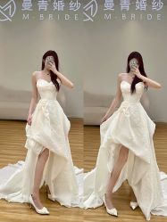 点击看大图 -曼青婚纱礼服馆