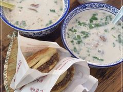 -穆得·老周家牛肉烧饼(普利街店)