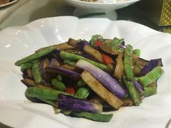 豆角爆茄子-阿西娅食府(中关村店)