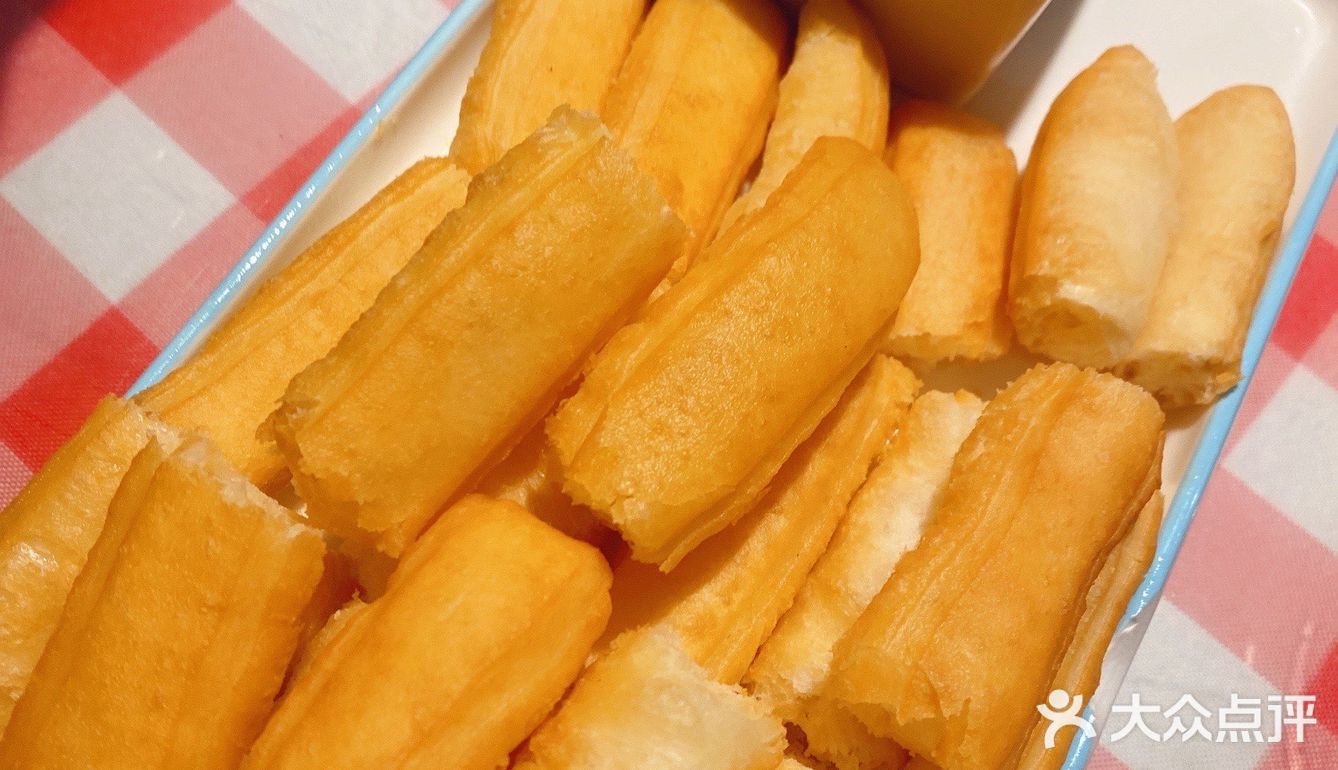 不愧是老店 靠一道菜出名[抱拳]